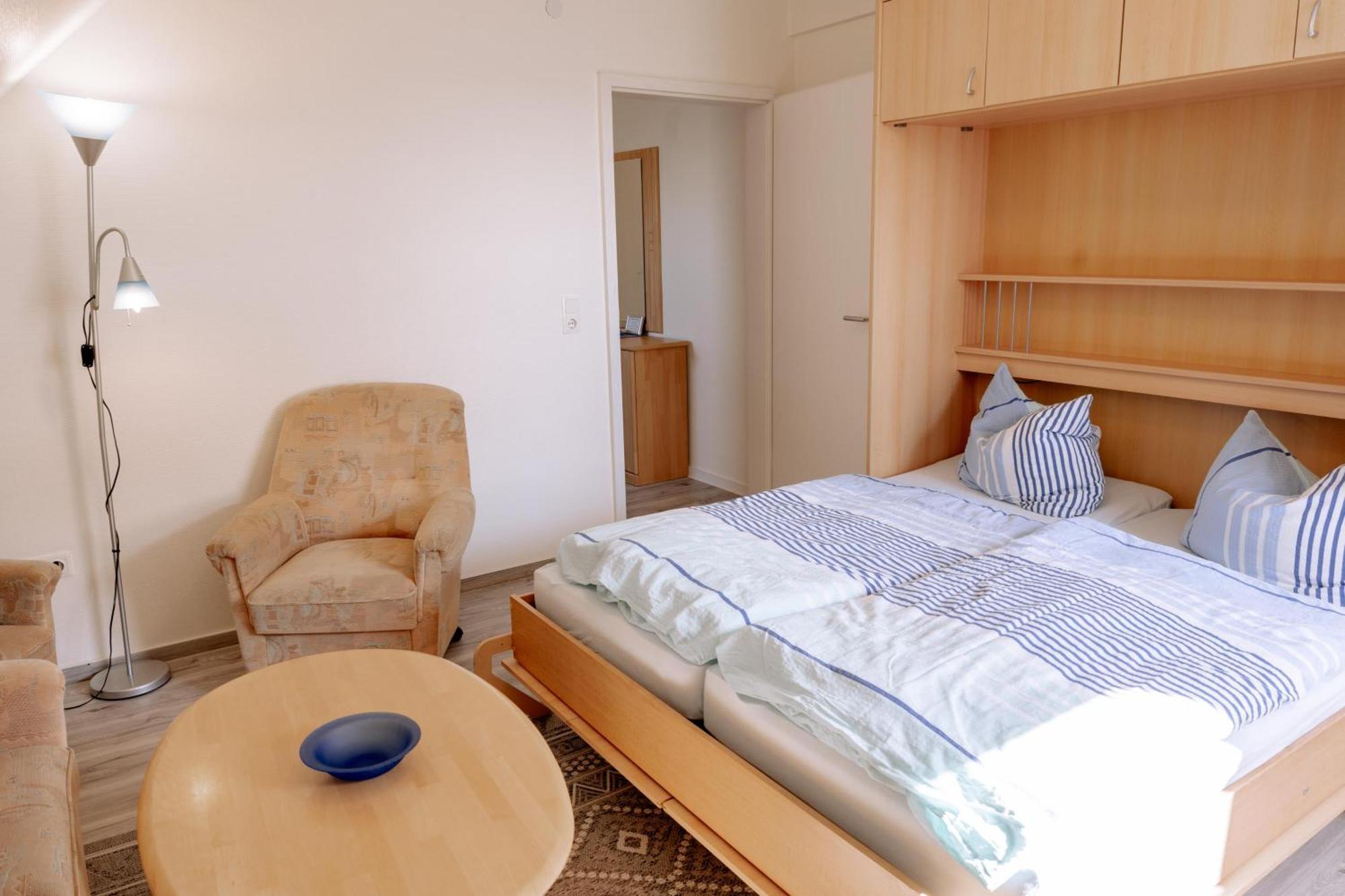 Huus Oll Postweg Apartment Нордерней Екстериор снимка